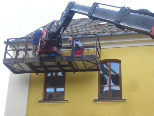 kontrola střechy radnice5