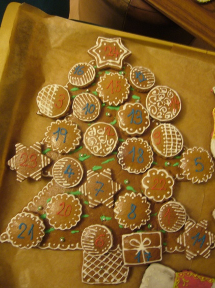554-advent.kal. Stromek